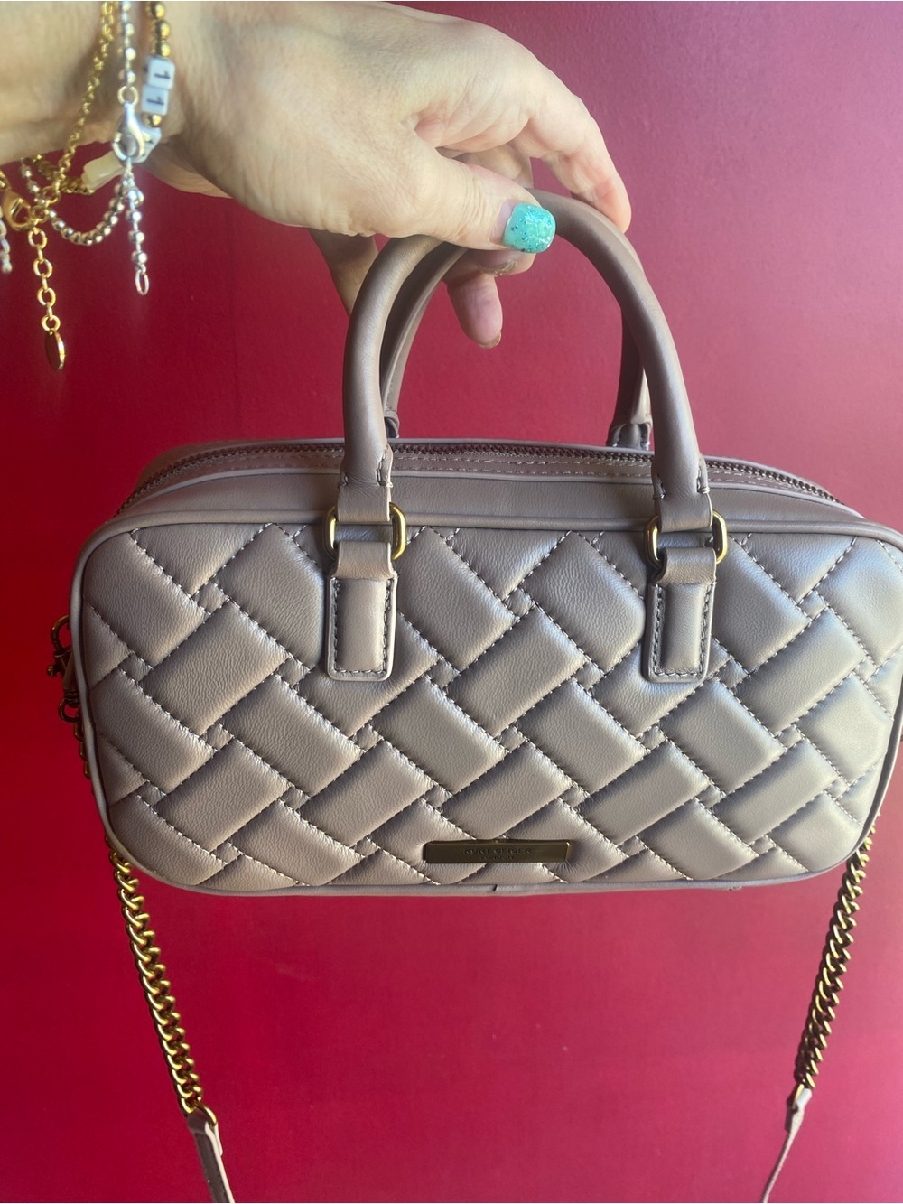 Kurt Geiger NWT Taupe Leather Small Duffle/Crossbody with Crystal Bronze Eagle - Picture 3 of 12